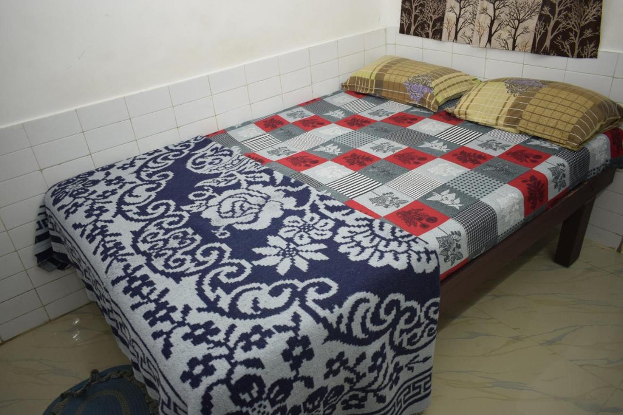 Balaji Guest House Puduccseri Kültér fotó