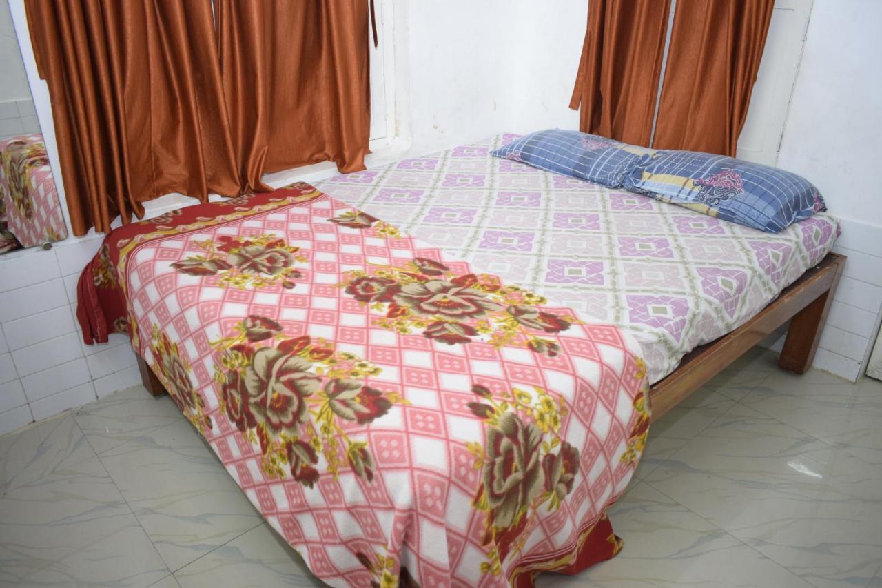 Balaji Guest House Puduccseri Kültér fotó