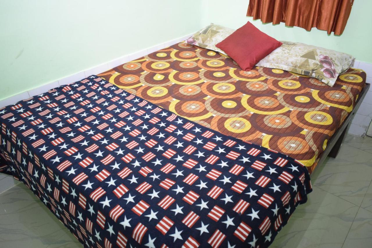 Balaji Guest House Puduccseri Kültér fotó